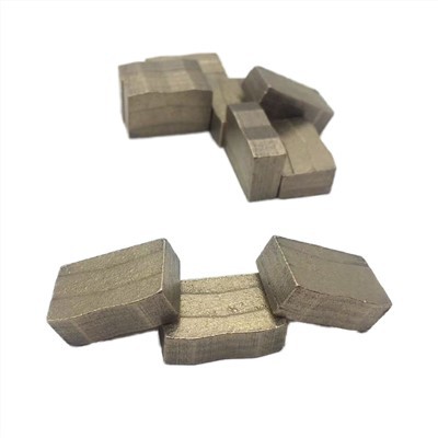 Segmentový diamant